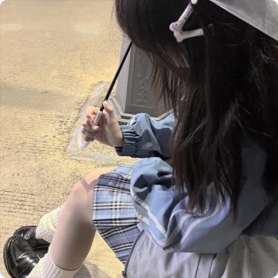 绽放的带刺玫瑰